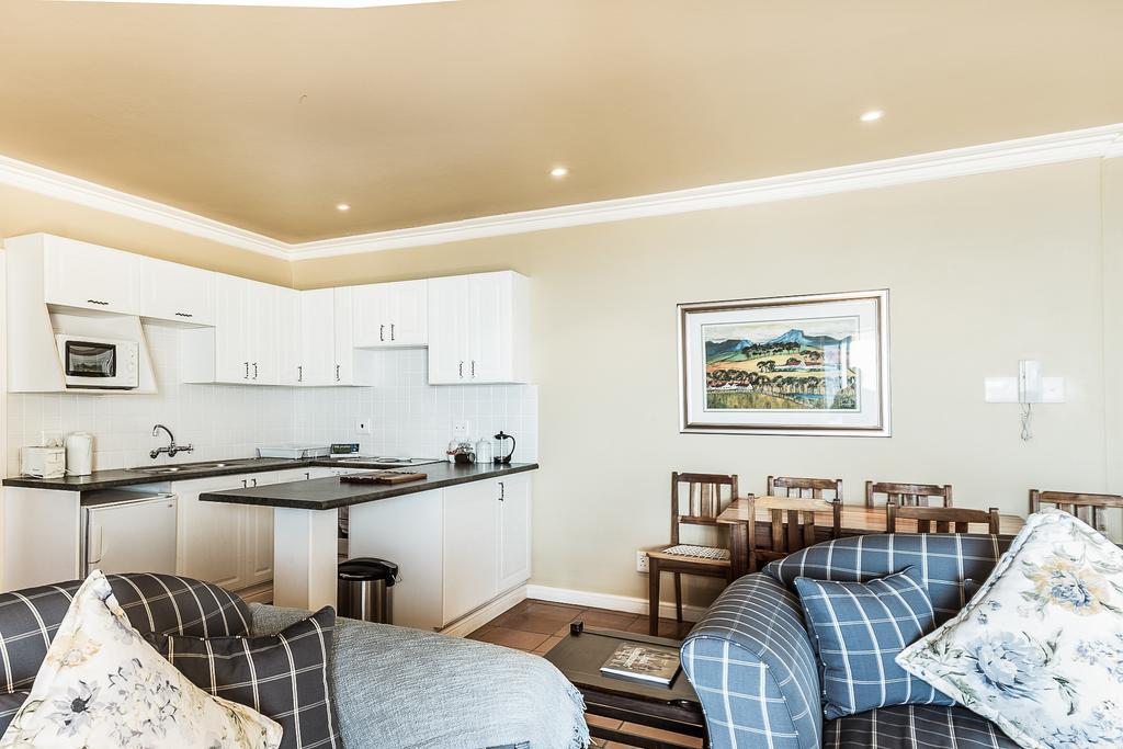Highview Lodge Mossel Bay Exteriör bild